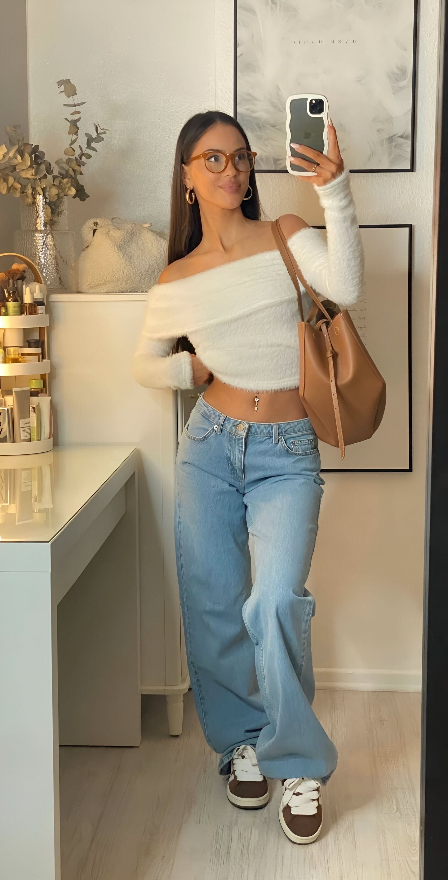 Women's Low Rise Wide Leg Full Length Jeans - product image 1