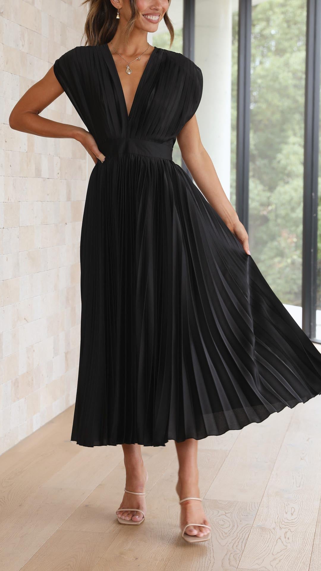 Women's Wedding Guest Pleated V Neck Midi Dress