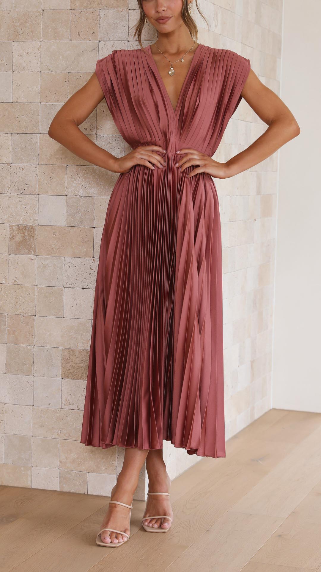 Women's Wedding Guest Pleated V Neck Midi Dress