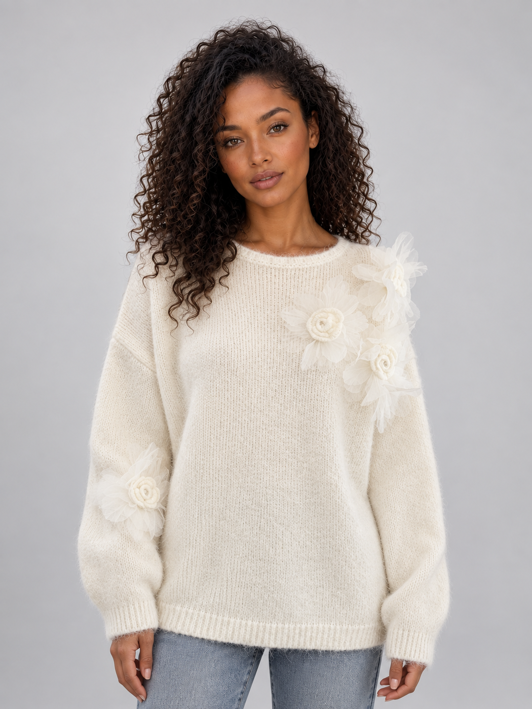 Women's 3D Floral Applique Knit Sweater - Cream