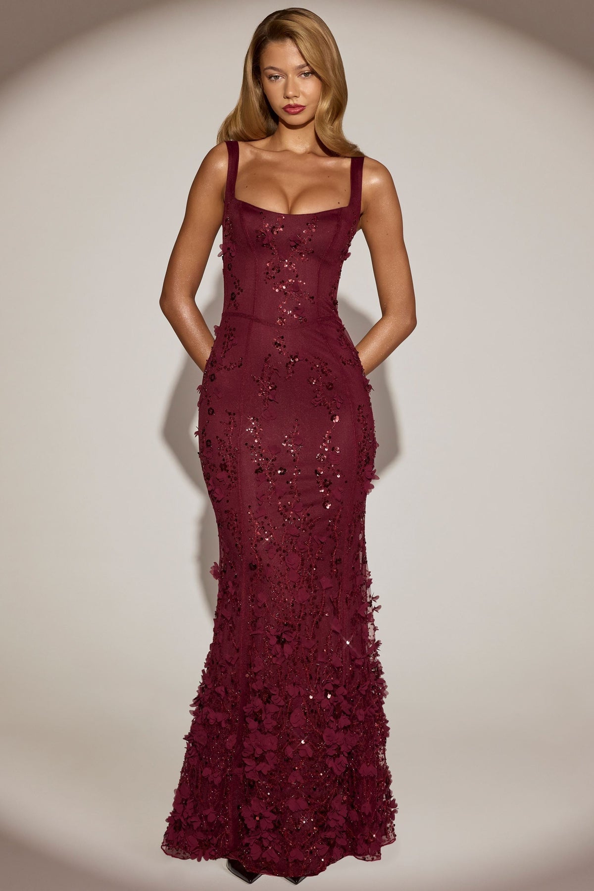 Women's Applique Corset Floor-Length Formal Dress - Burgundy
