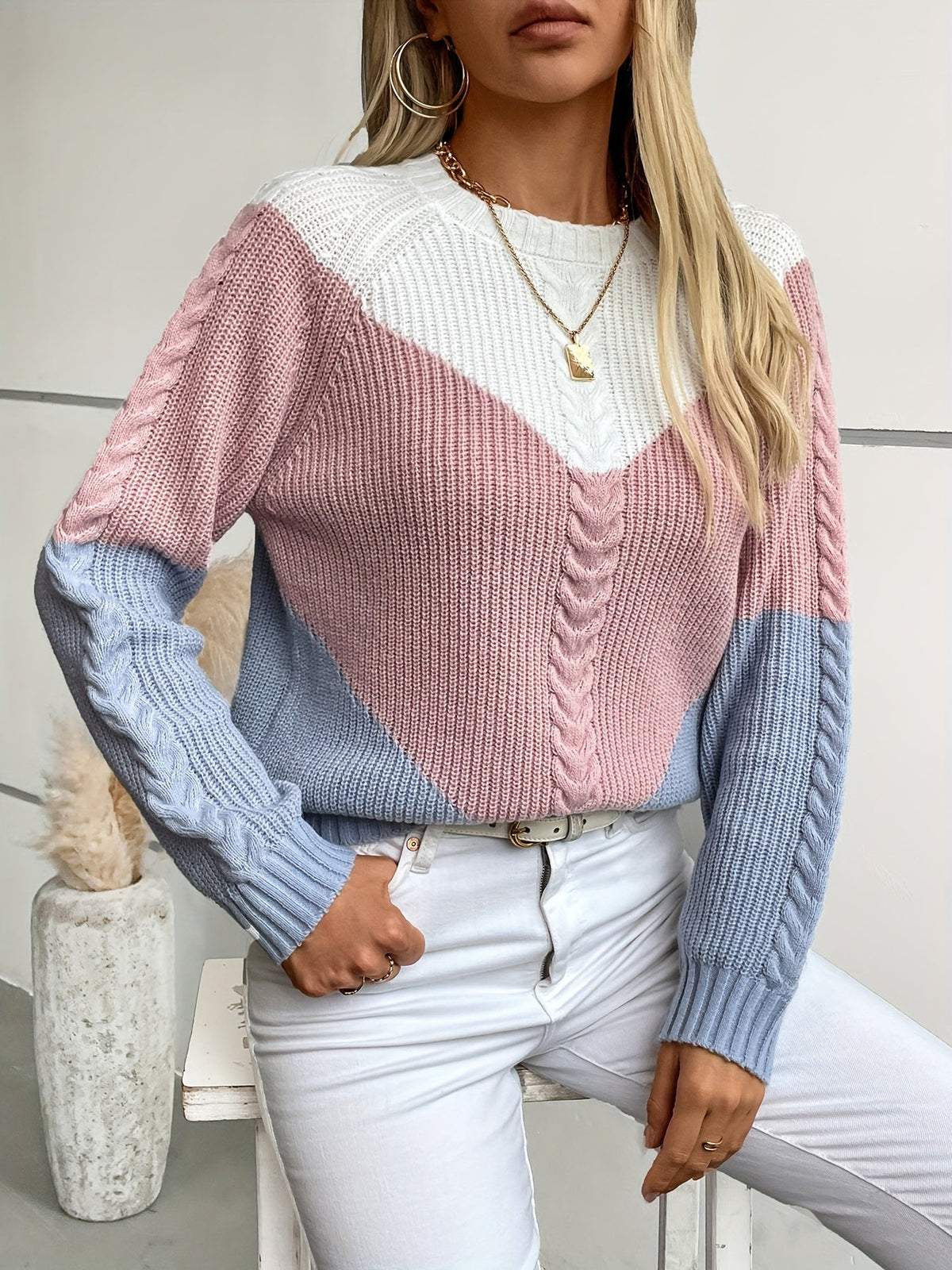 Women's Colorblock Round Neck Knit Sweater - Pink Colorblock
