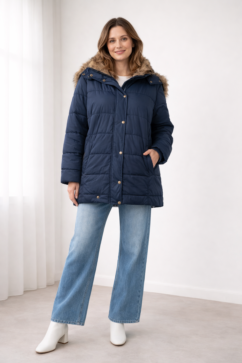 Women's Faux Fur Hooded Quilted Puffer Jacket - Navy