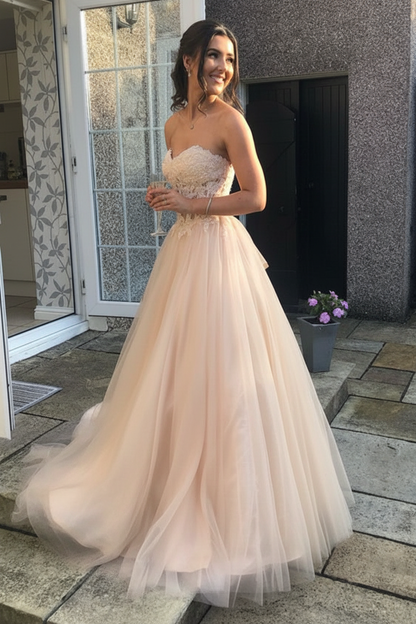 Women's Lace Bodice Tulle A-Line Prom Dress - Champagne