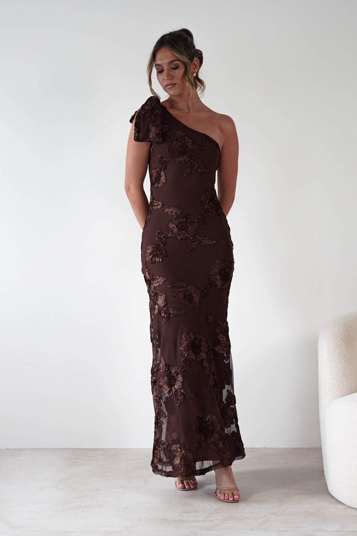 Women's One-Shoulder Bow Floral Maxi Dress - Brown Floral