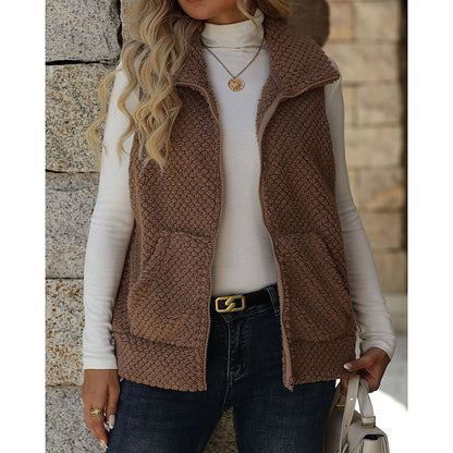 Women's Textured Sleeveless Zip-Up Gilet - Brown