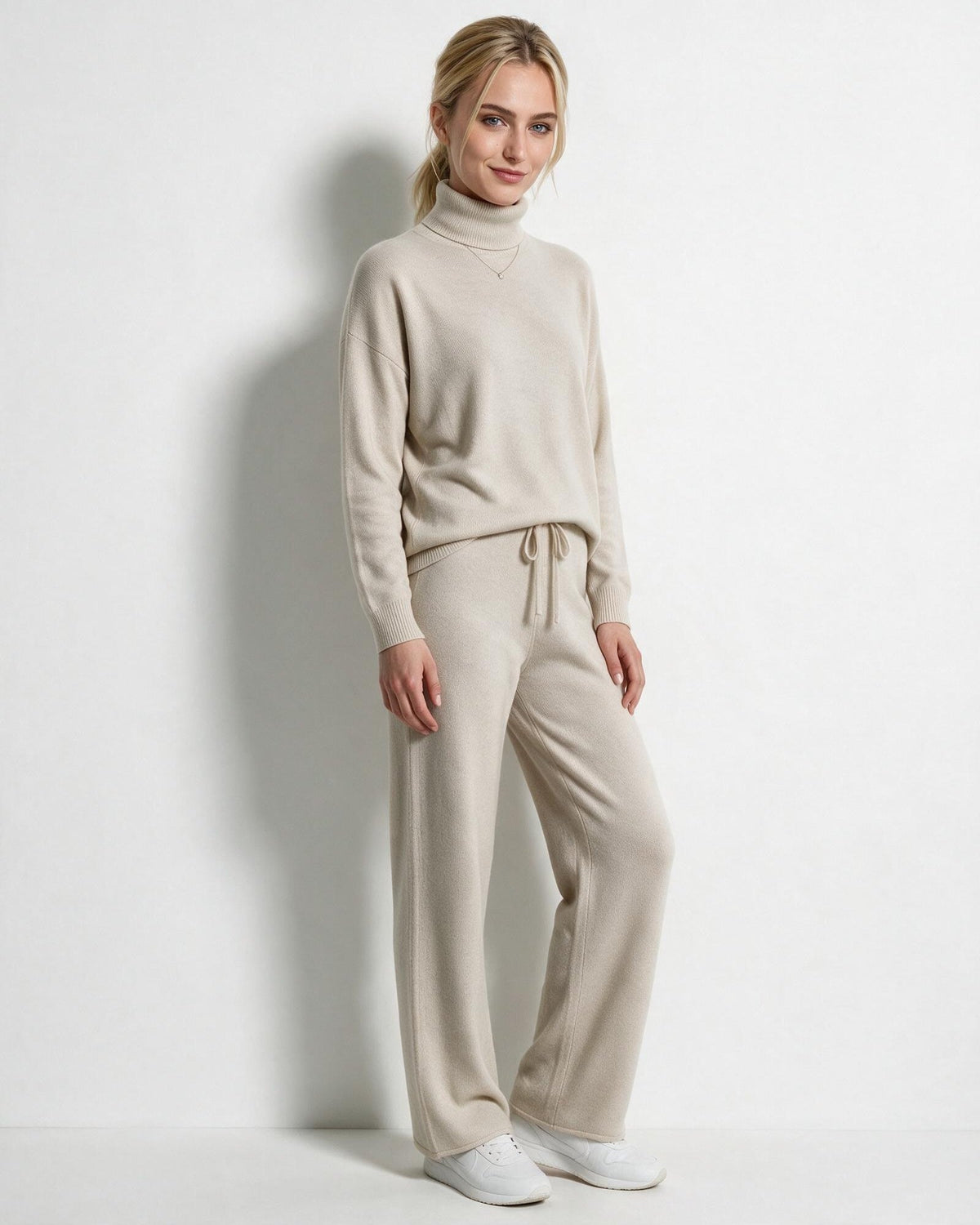 Women's Turtleneck Wide-Leg Loungewear Set - Beige