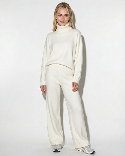 Women's Turtleneck Wide-Leg Loungewear Set - Ivory
