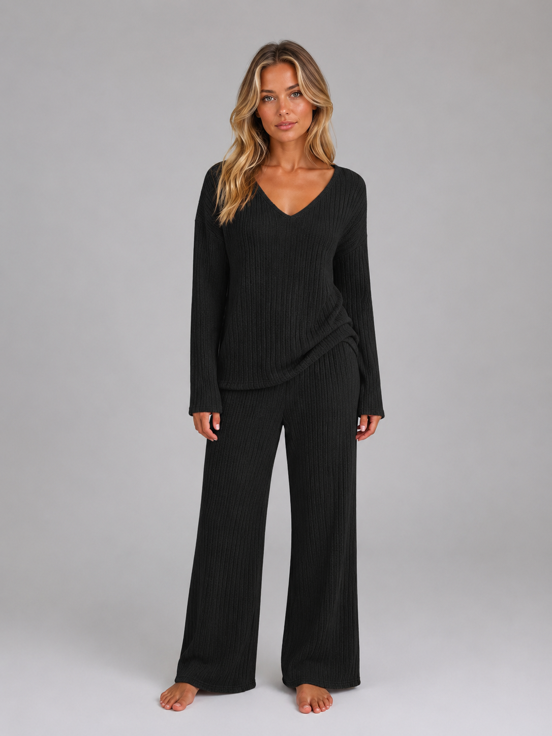 Women's V-Neck Wide-Leg Lounge Set - Black