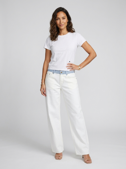 Women's Relaxed Wide-Leg Jeans in White - White
