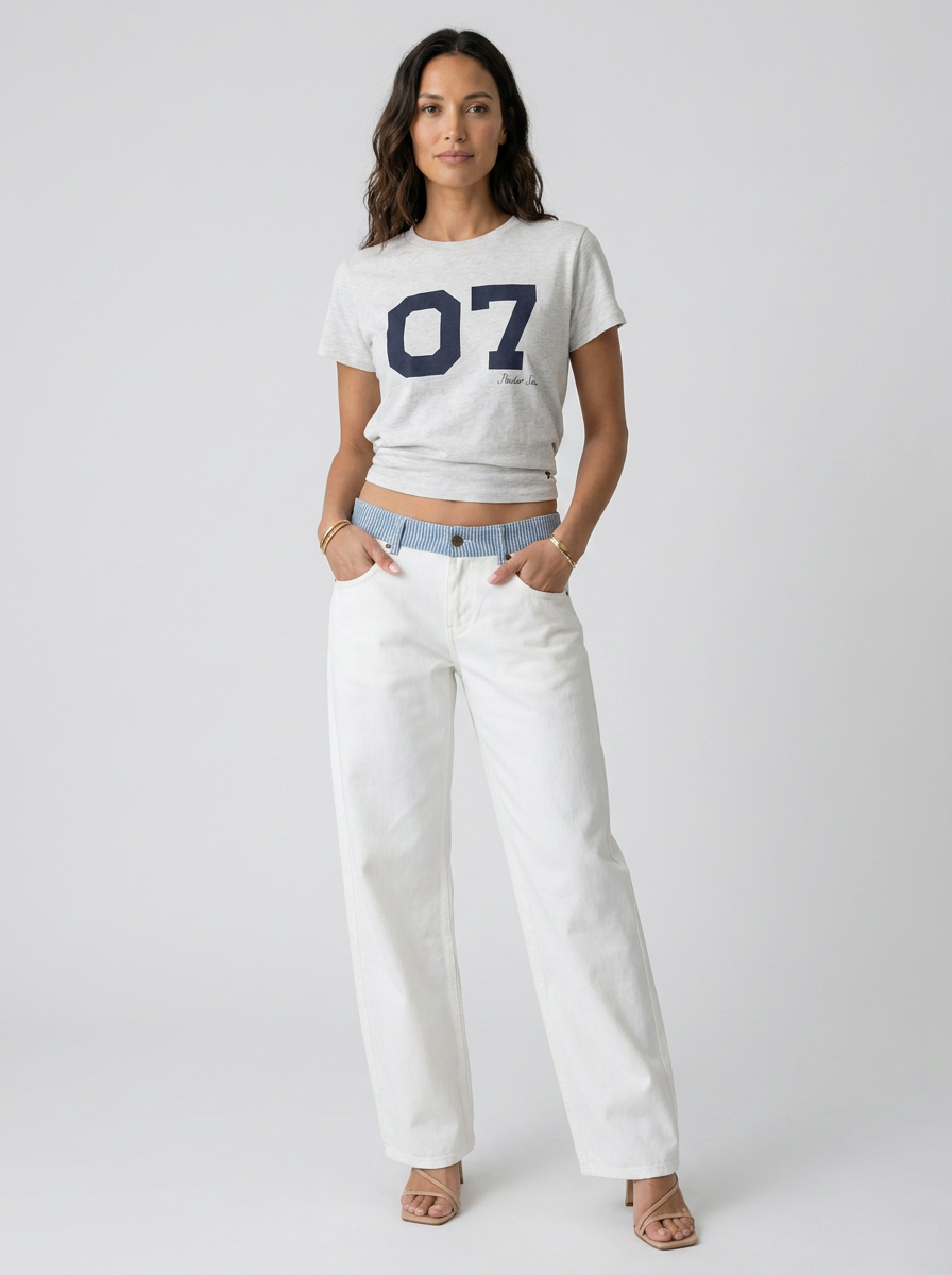 Women's Relaxed Wide-Leg Jeans in White - White